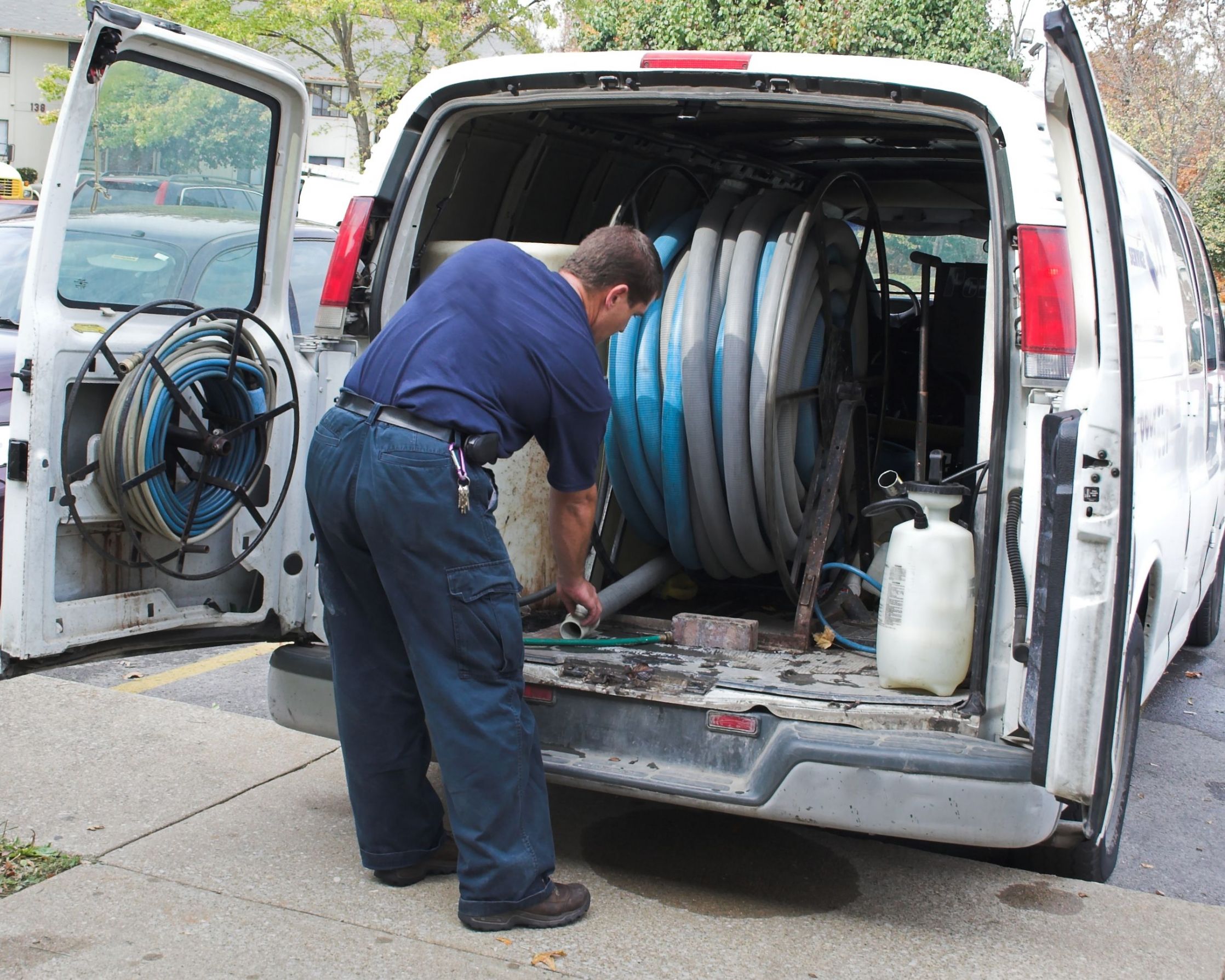 Advantages of Hiring a Drain Cleaner Saskatoon SK