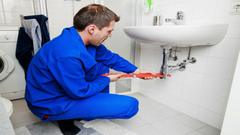 Plumbing Contractors in Venice